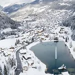 De Loy Oy16 Nature & Mountain 4 Pers Apartment Chatel